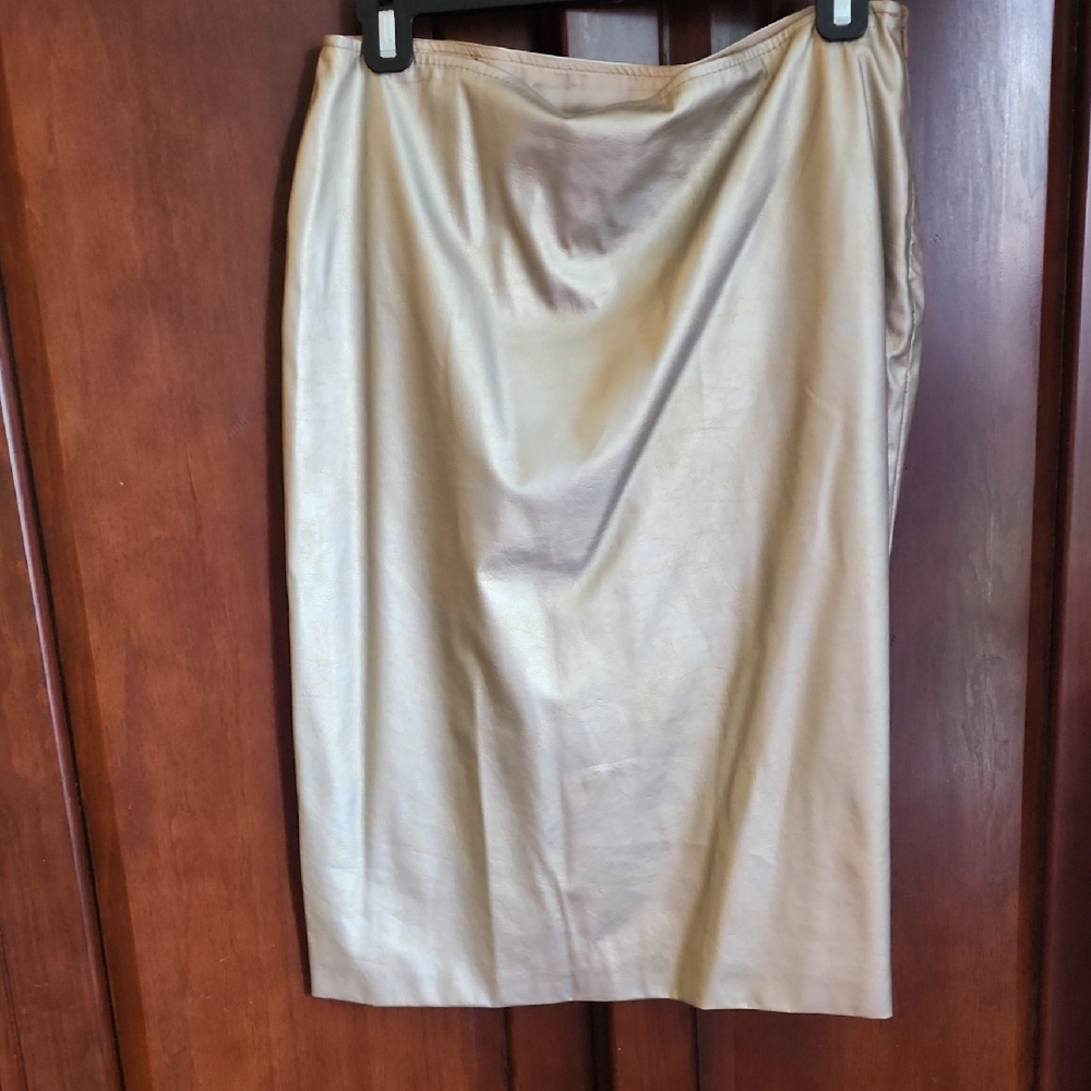 Fendi Cream Ruched Pencil Skirt Knee-Length
